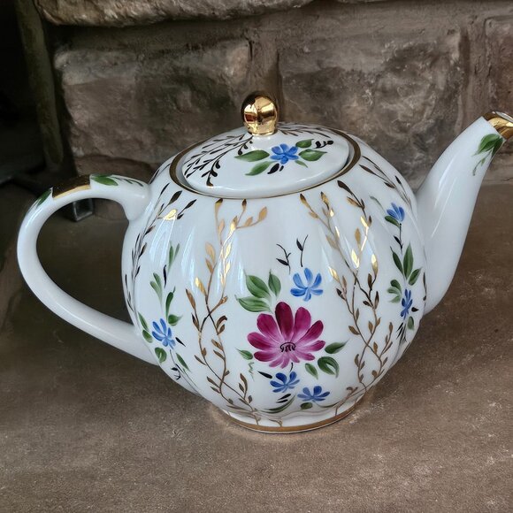Imperial Lomonosov Porcelain Teapot with Hand Painted Flowers and Gold L… - Picture 1 of 11